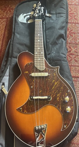 Kentucky 300e mandolino - kentucky, km-300e